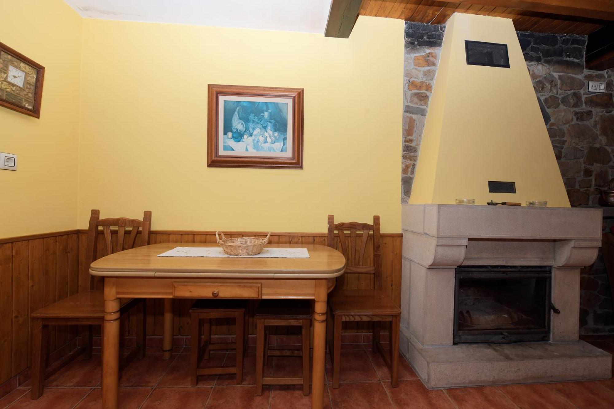 La Casona De Entralgo ξενώνας Pola de Laviana Εξωτερικό φωτογραφία